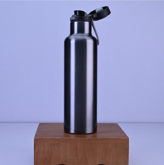 Pirate Vacuum Bottle 750 ml