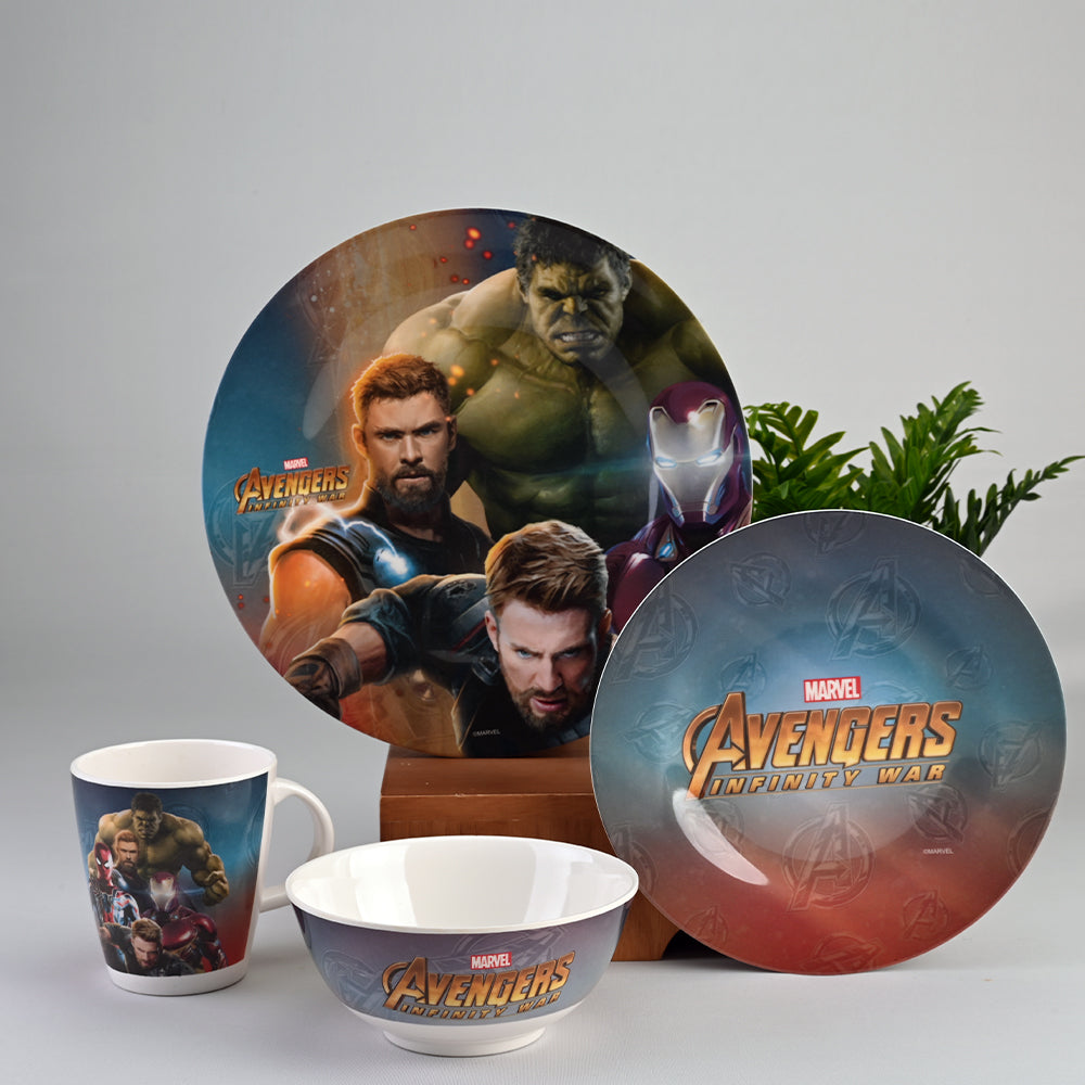Kids Set 4 pc Avengers Servewell Dinnerware