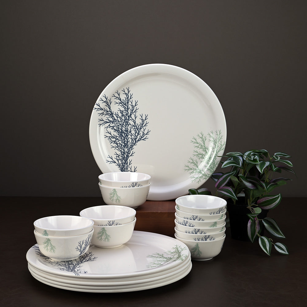 18pc Dinner Set: Winter Forest