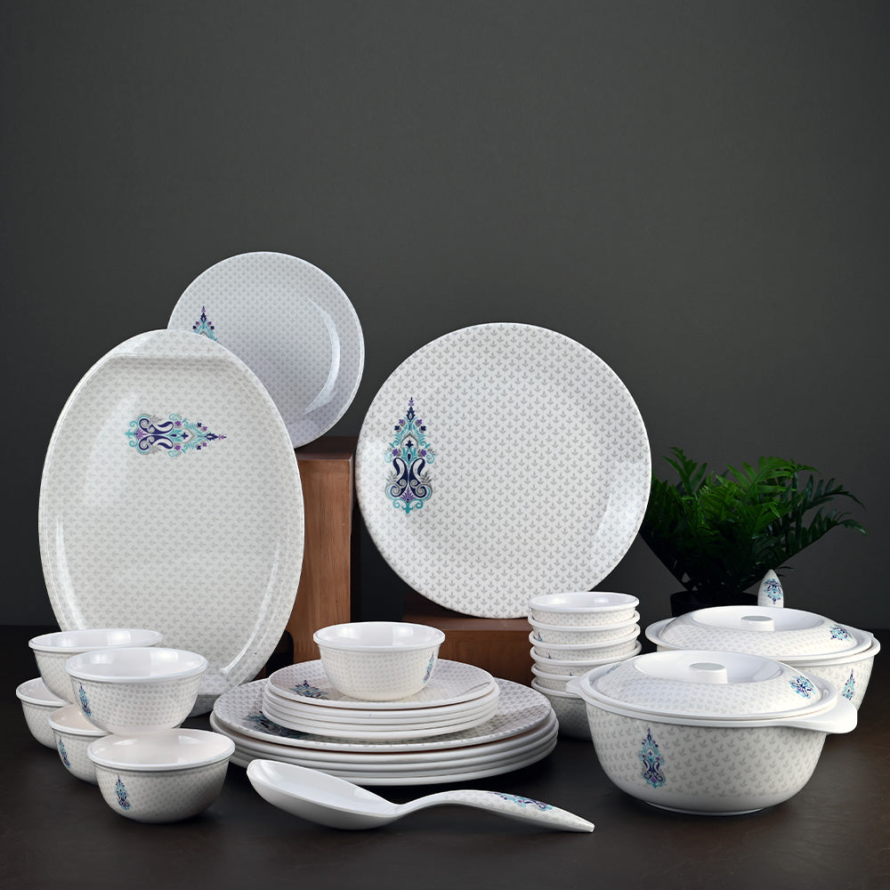 31pc Dinner Set: Buds