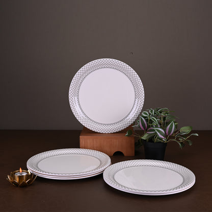 31pc Dinner Set: Checkers