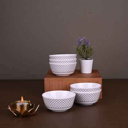 31pc Dinner Set: Checkers